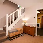בית נופש Dilston House *