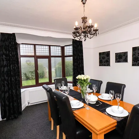 Holiday home Dilston House *