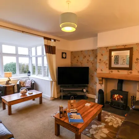 Dilston House *